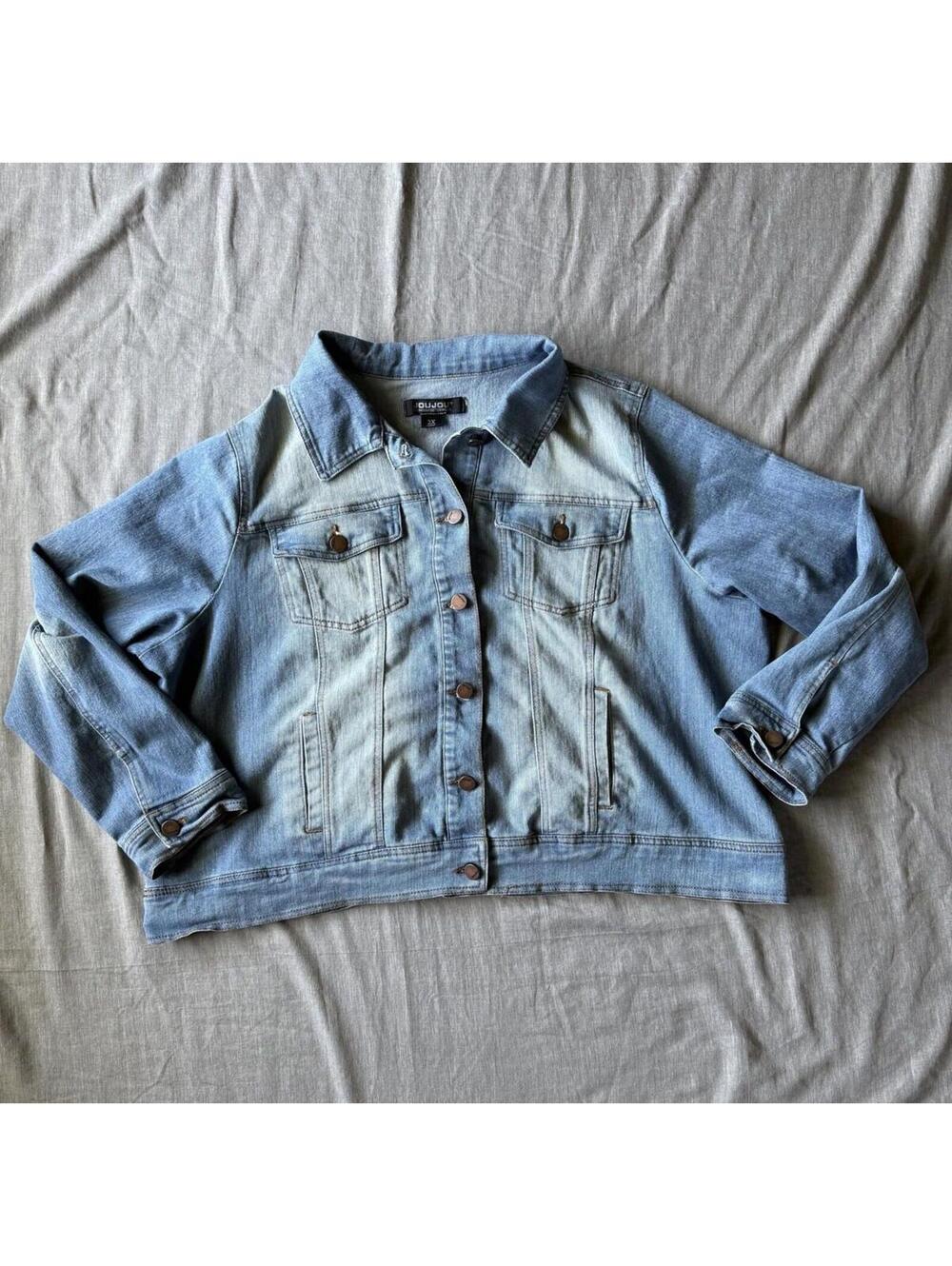 Womens 2XL Cropped Denim Jacket Light Wash Stretch Jean Trucker Blue